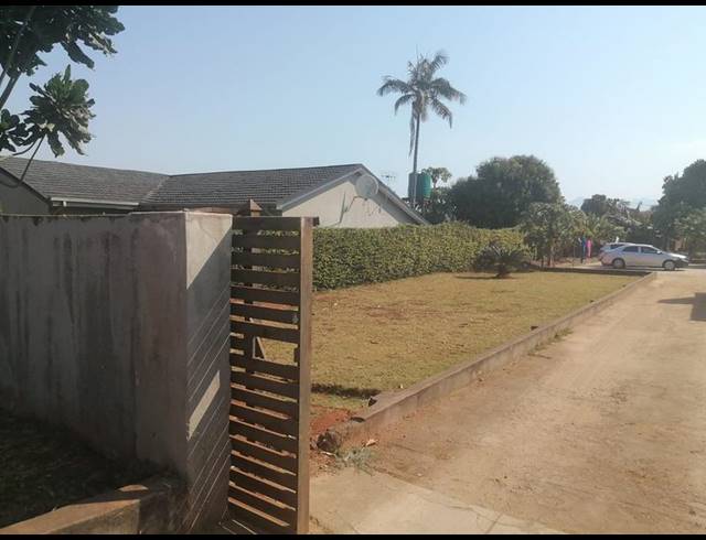 3 BEDROOM HOUSE FOR SALE IN SHAYANDIMA